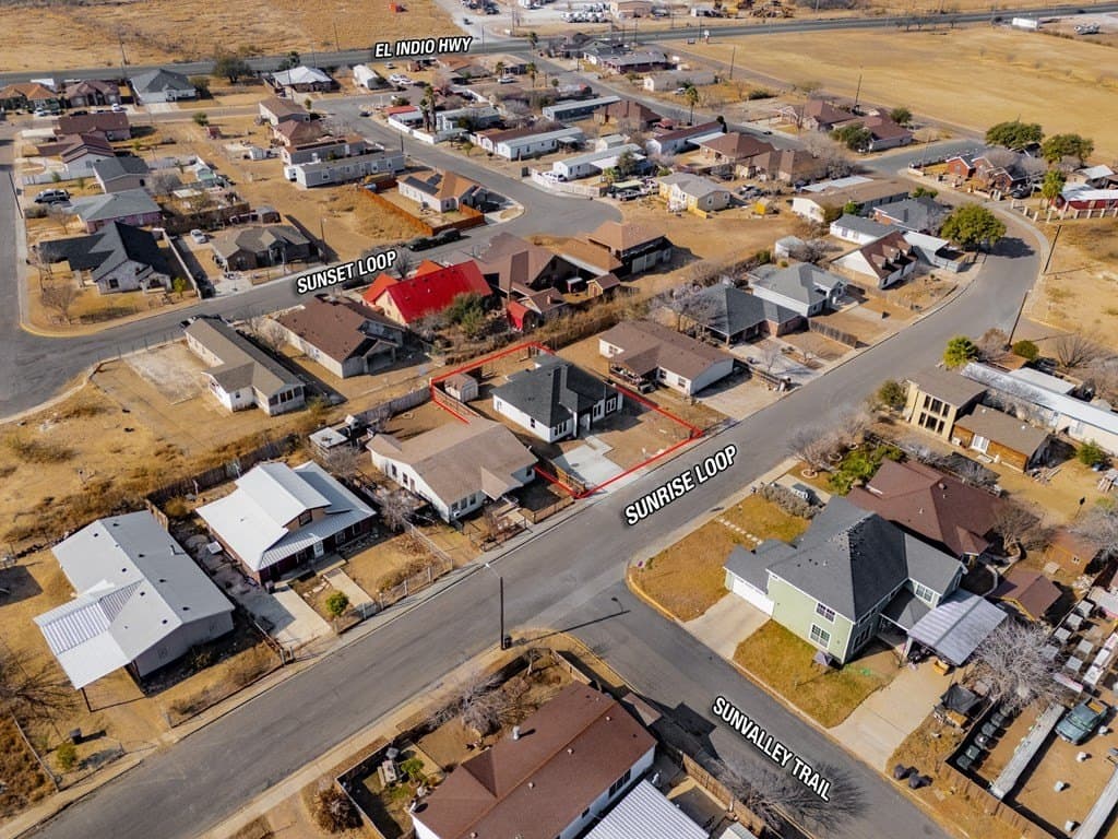 6,105 acres in Maverick County - photo 38