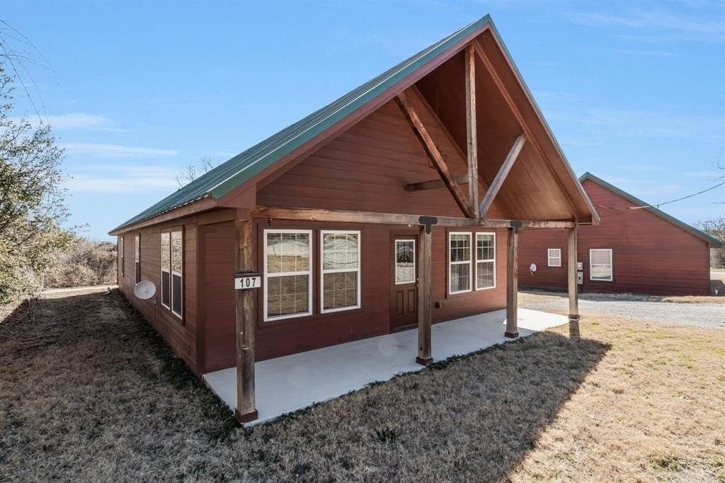 10 acres in Tarrant County - photo 2