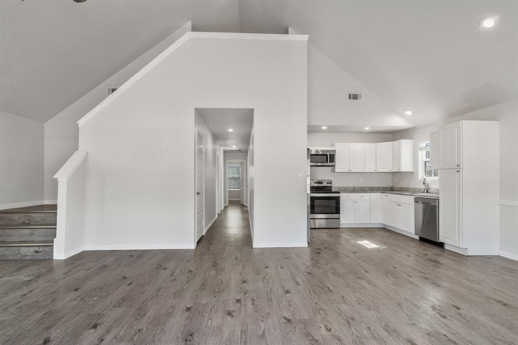 10 acres in Tarrant County - photo 5