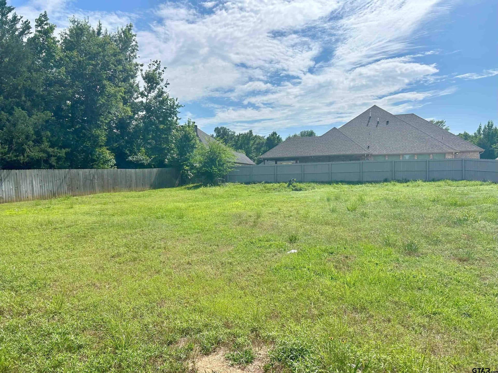0.3 acres in Smith County - photo 5