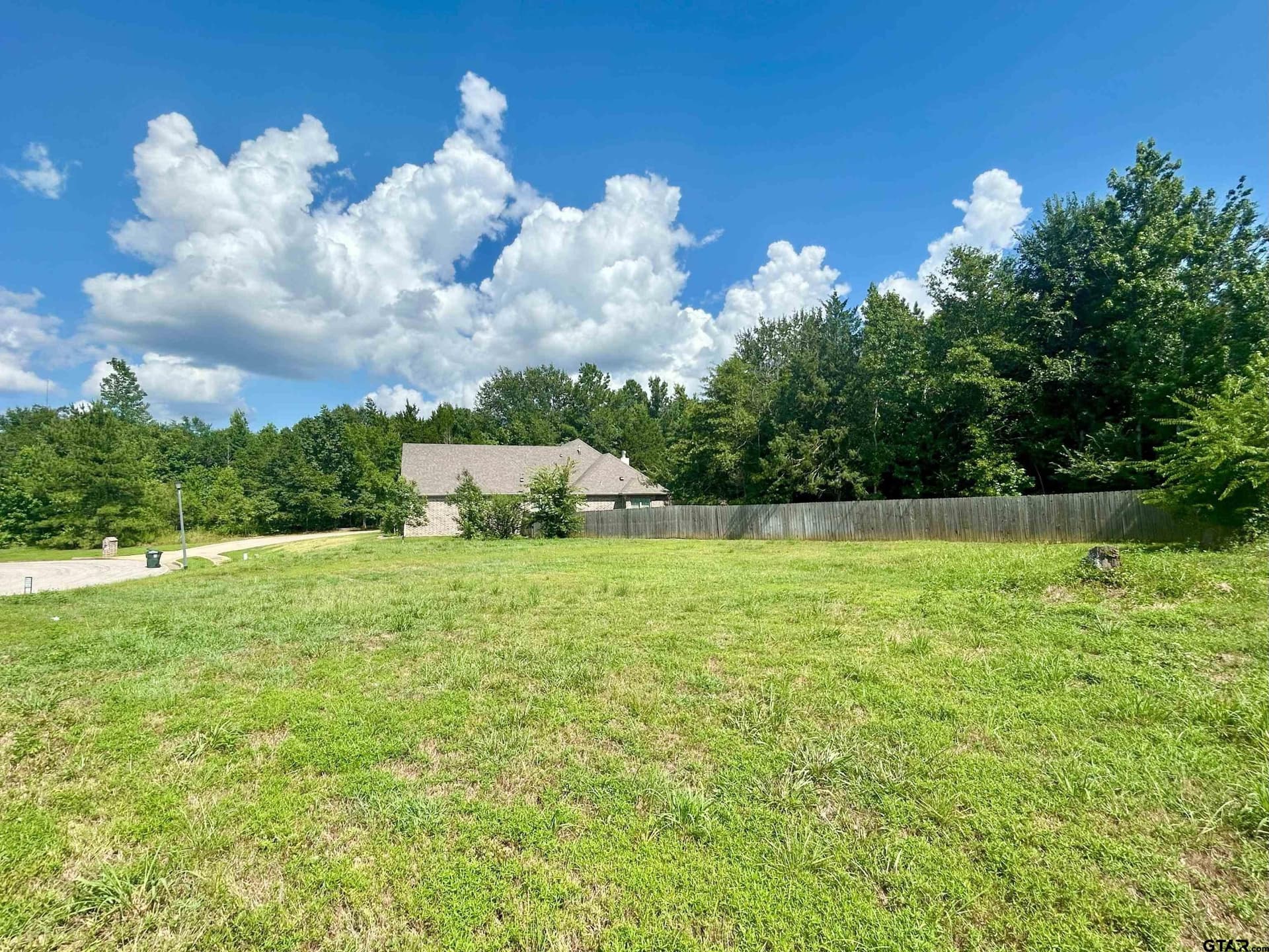 0.3 acres in Smith County - photo 3