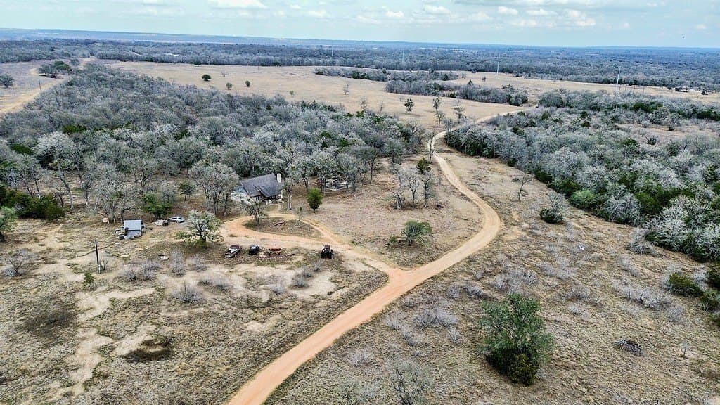 121 acres in Bastrop County - photo 5