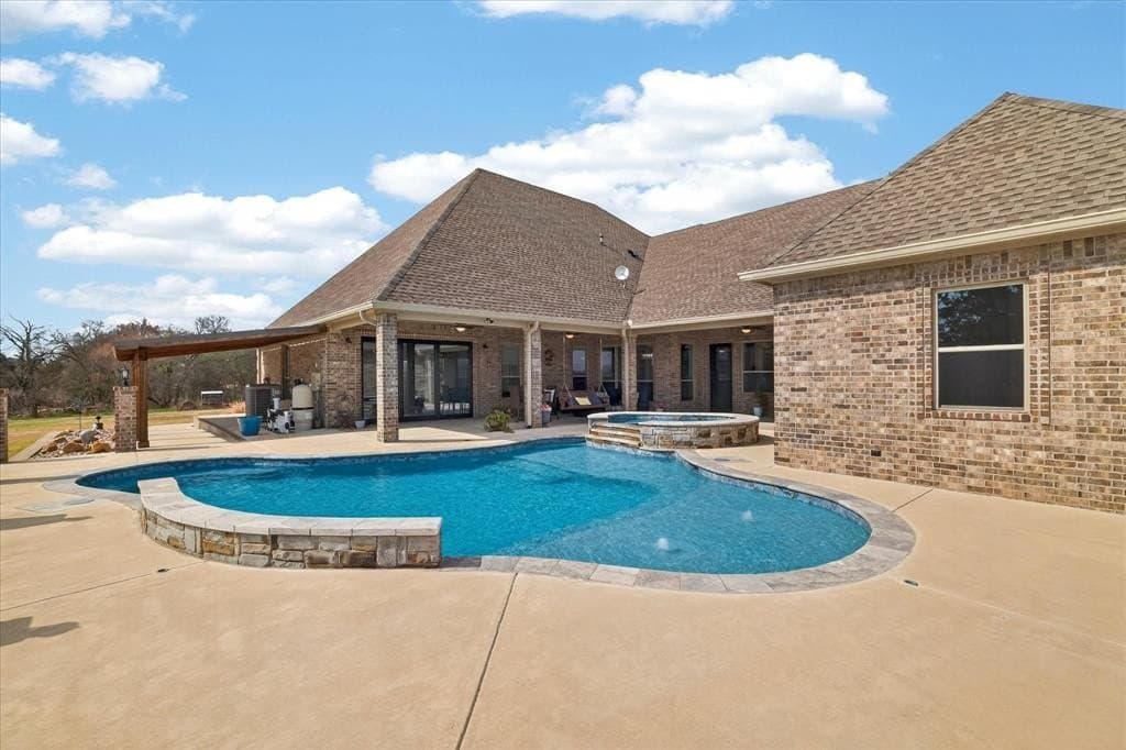 31.8 acres in Grayson County - photo 28