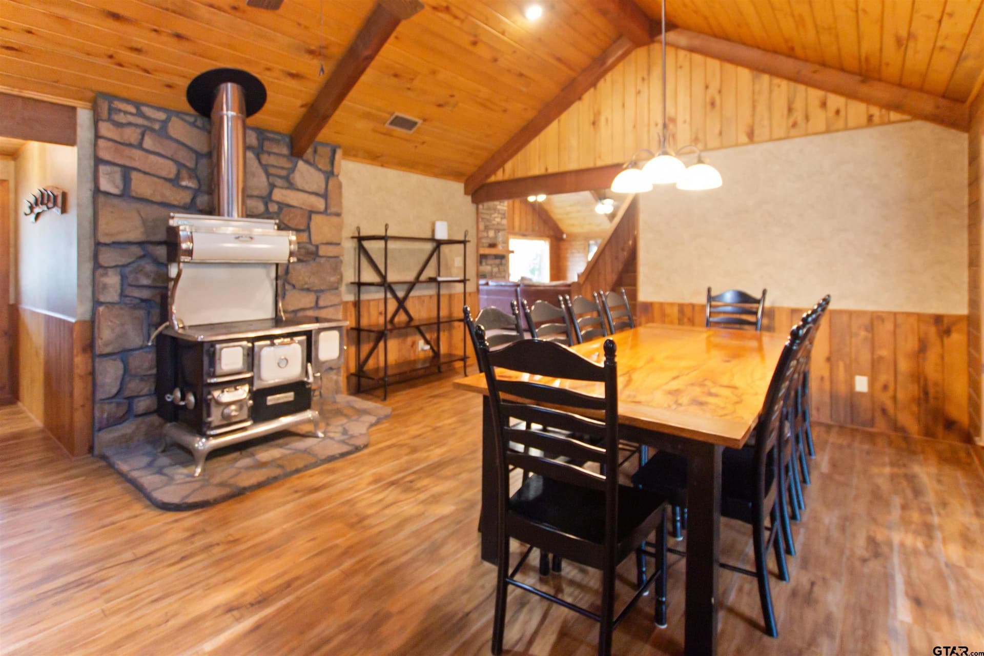 34.63 acres in Gregg County - photo 8