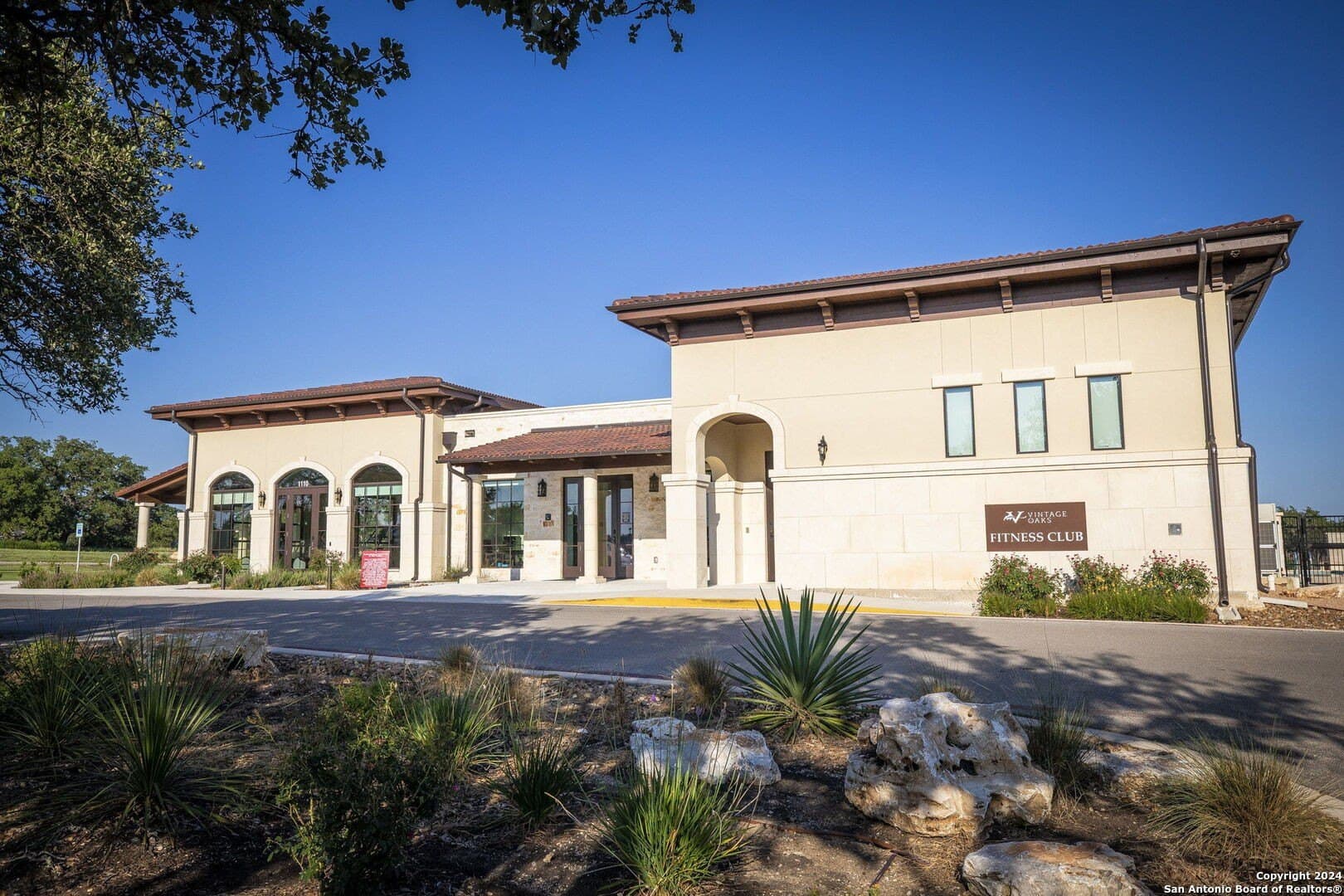 1.06 acres in Comal County - photo 10