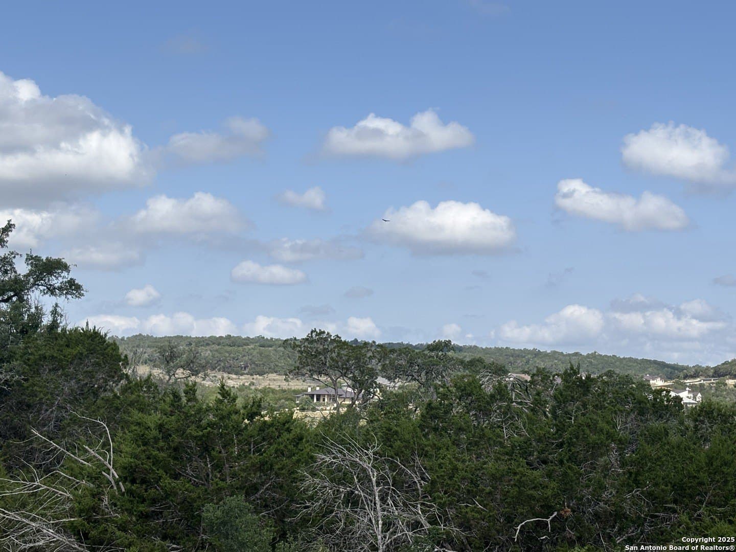 1.06 acres in Comal County - photo 3