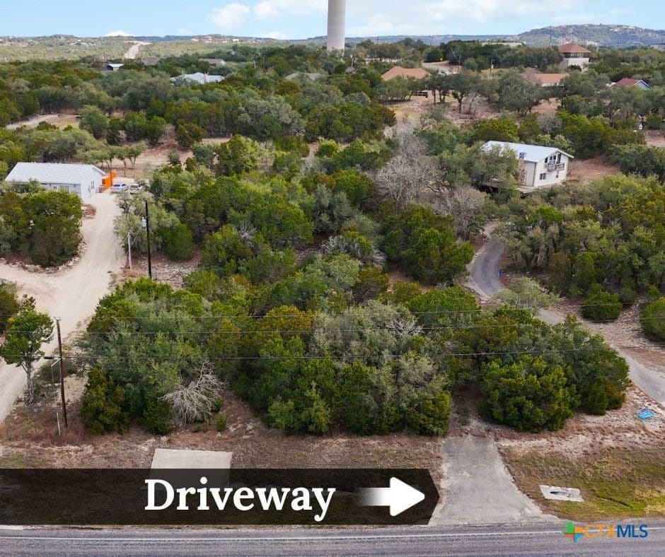 1 acres in Comal County - photo 4