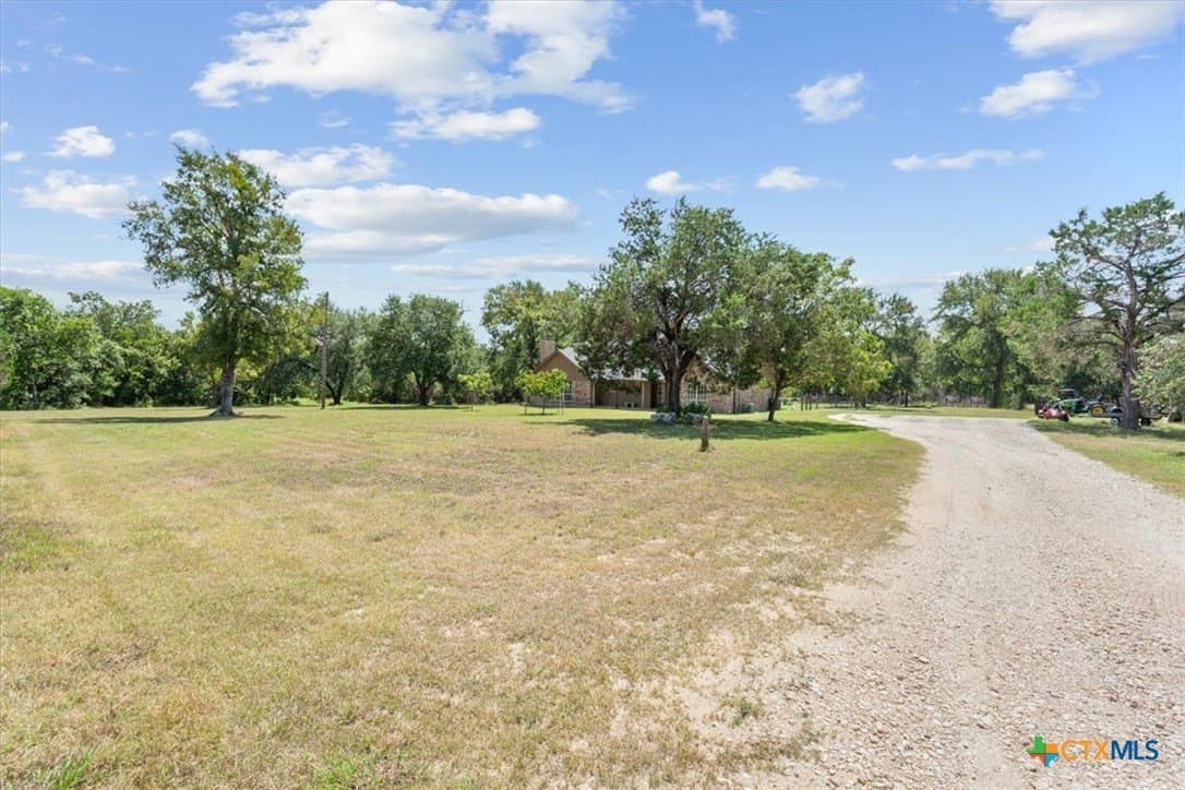 11.01 acres in Bell County - photo 4