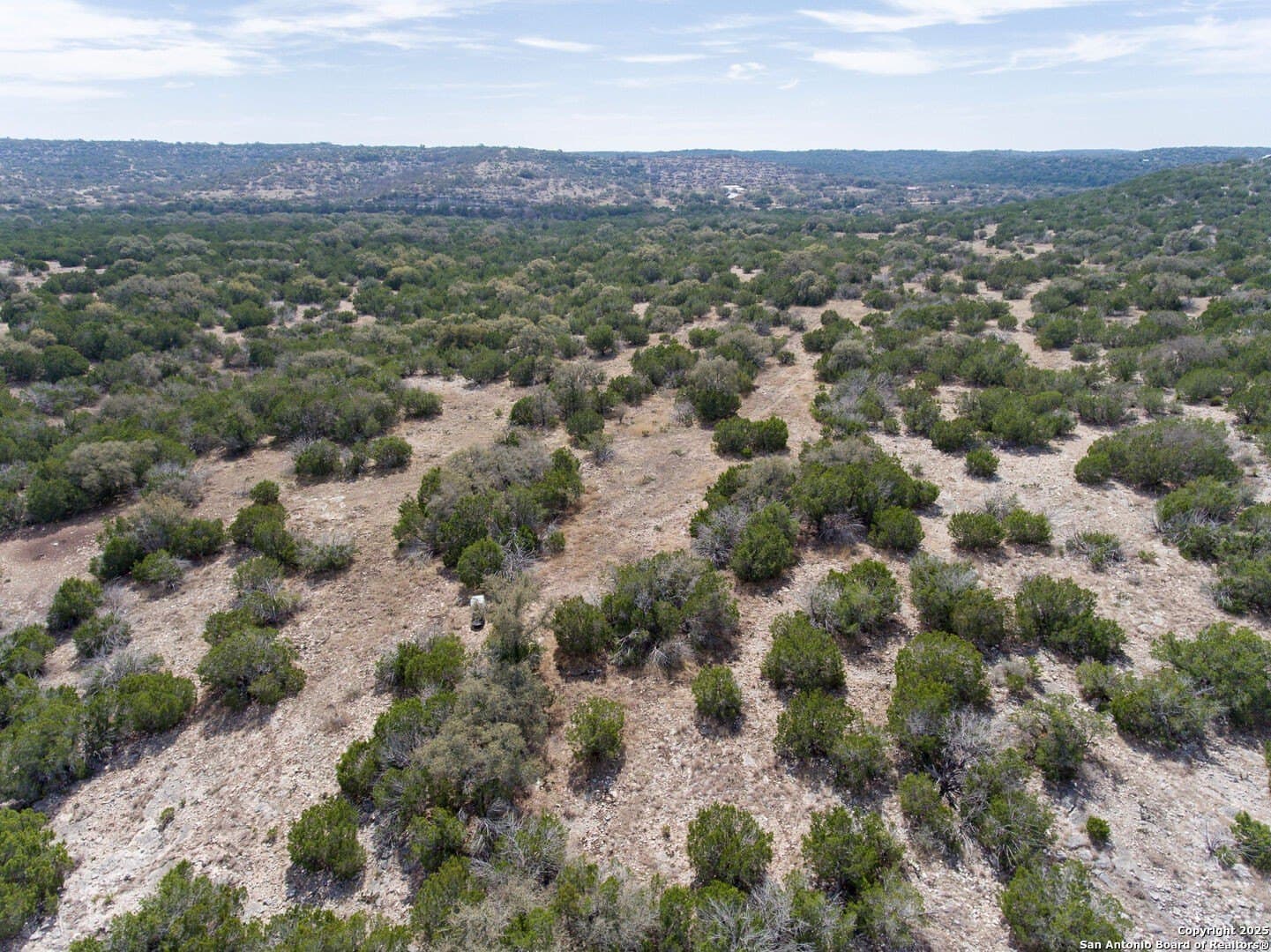 204.26 acres in Edwards County - photo 8