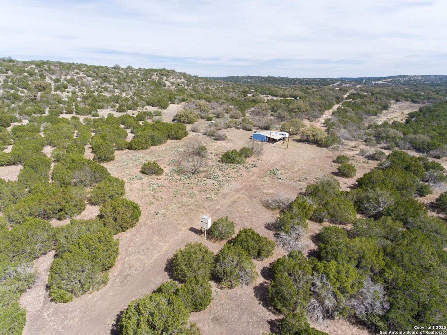 204.26 acres in Edwards County - photo 2