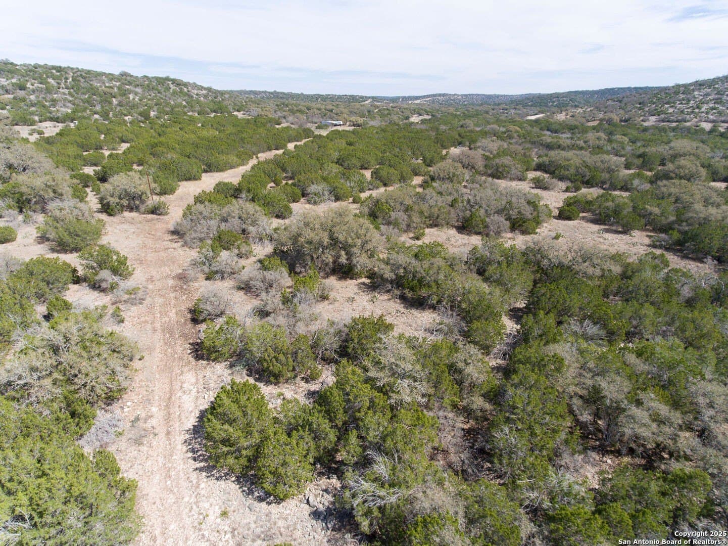 204.26 acres in Edwards County - photo 12