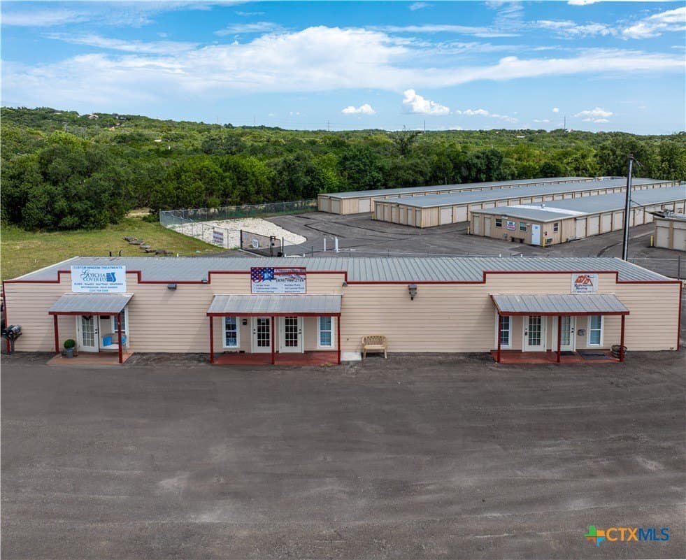 17.94 acres in Comal County - photo 17