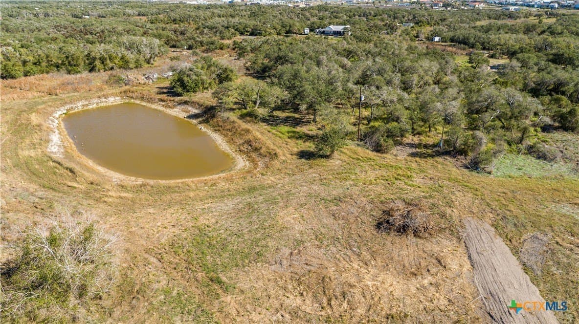 5.76 acres in Aransas County - photo 6