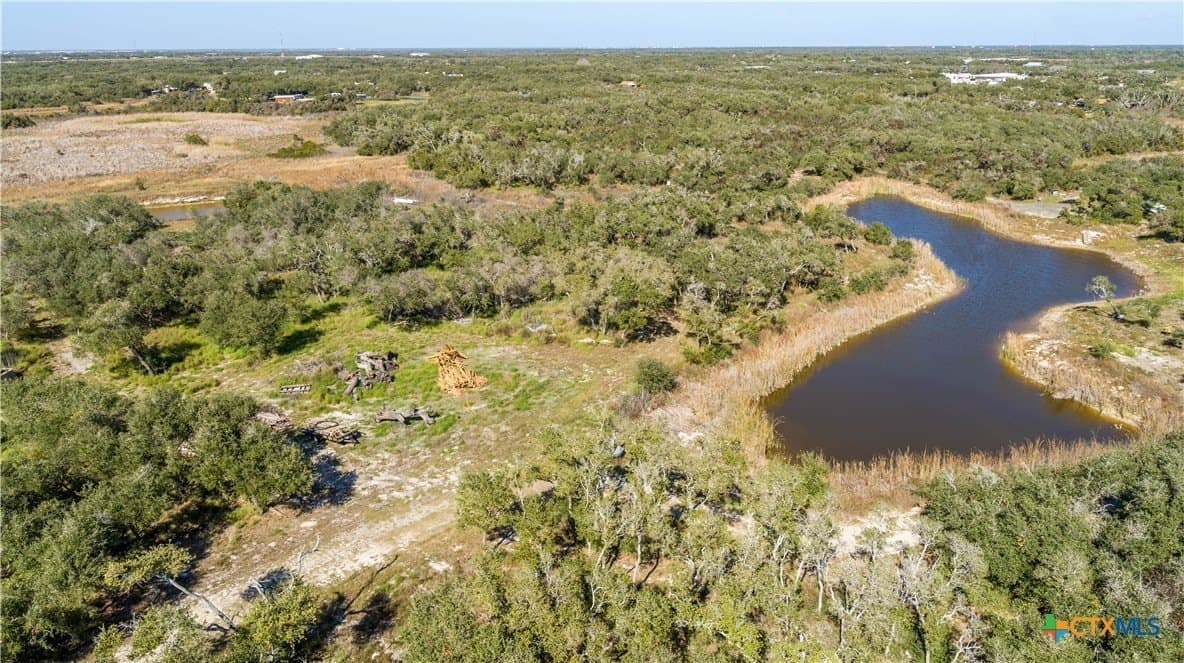 5.76 acres in Aransas County - photo 10