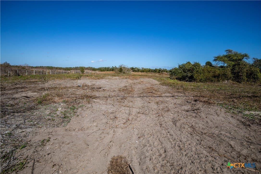 5.76 acres in Aransas County - photo 44