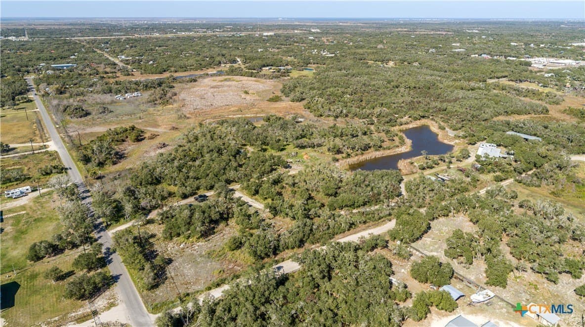 5.76 acres in Aransas County - photo 9