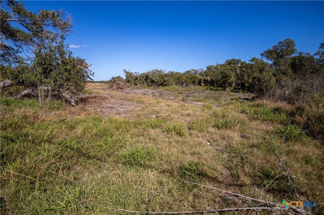 5.76 acres in Aransas County - photo 13