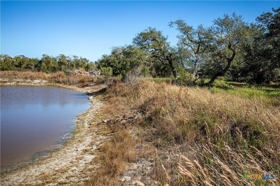 5.76 acres in Aransas County - photo 22