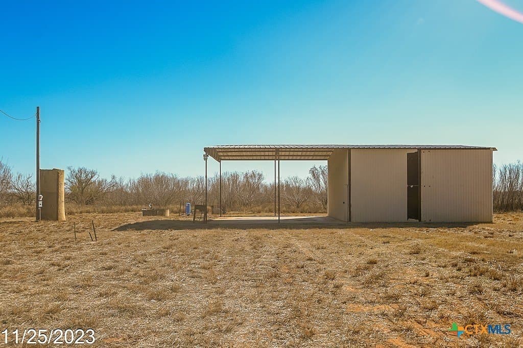 17.97 acres in Frio County - photo 25