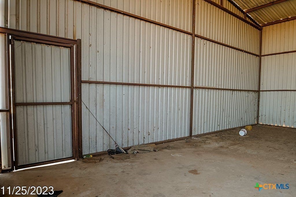 17.97 acres in Frio County - photo 19