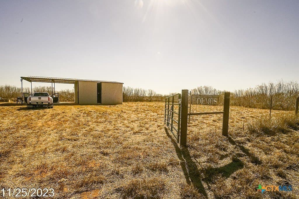 17.97 acres in Frio County - photo 21