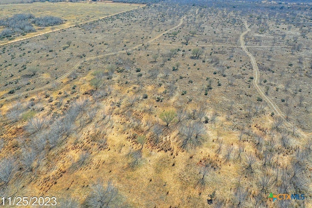 17.97 acres in Frio County - photo 8