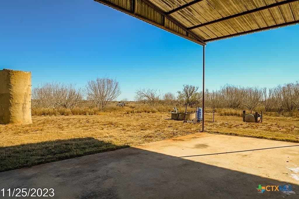 17.97 acres in Frio County - photo 15