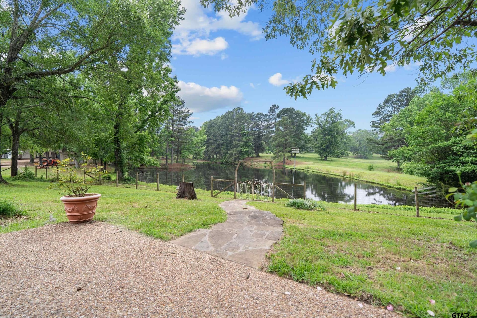 35.6 acres in Smith County - photo 14