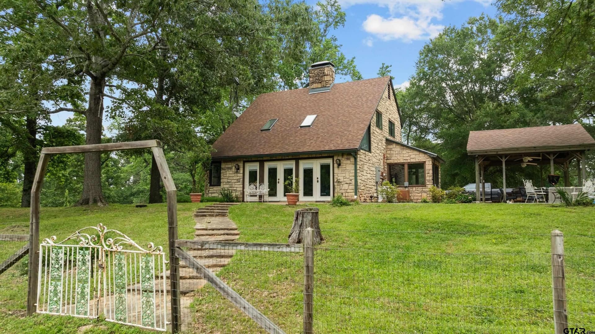35.6 acres in Smith County - photo 42