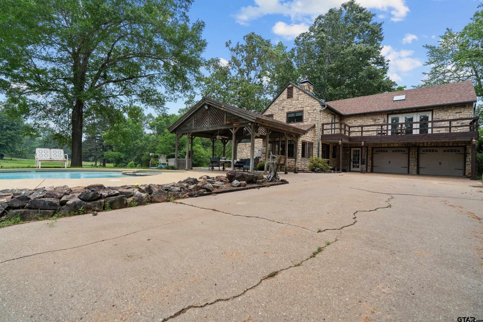 35.6 acres in Smith County - photo 8
