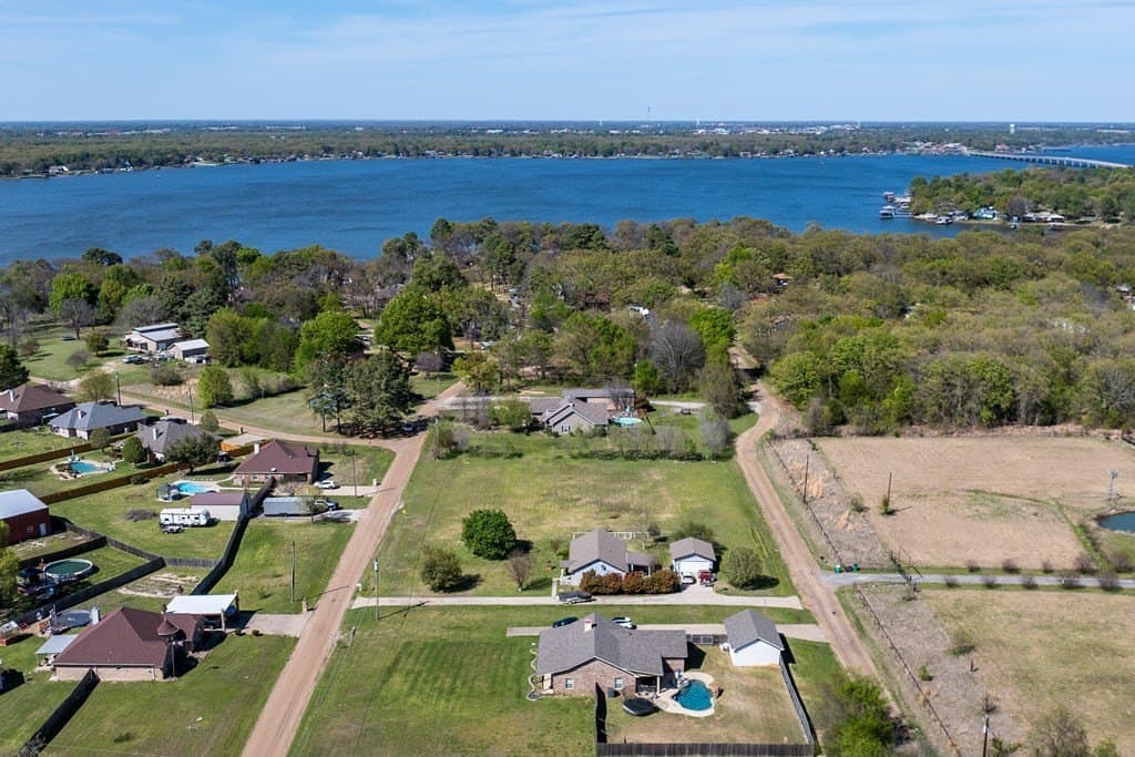 0.46 acres in Henderson County - photo 10
