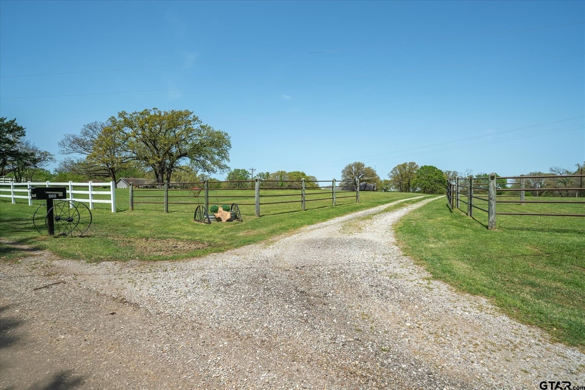 131 acres in Van Zandt County - photo 14
