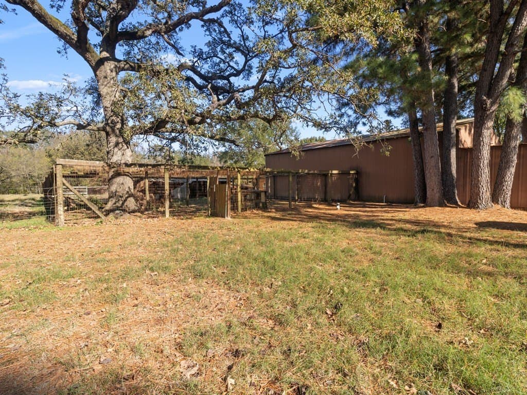 17 acres in ANDERSON County - photo 46