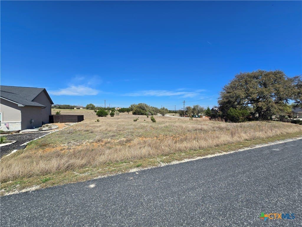 0.33 acres in Blanco County - photo 5