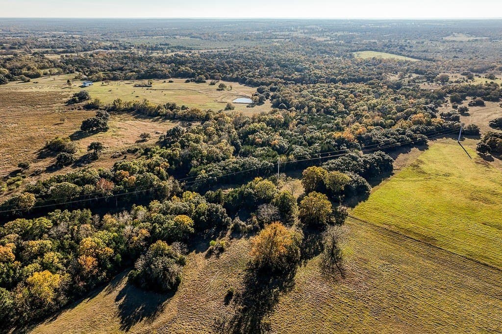 118.75 acres in Fayette County - photo 3