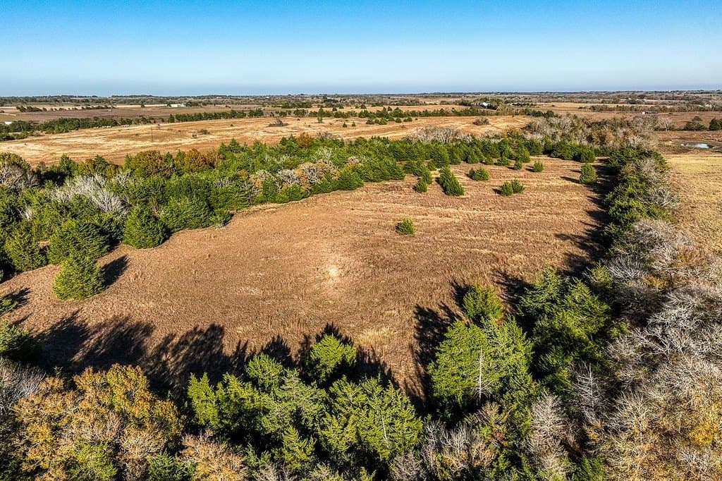 118.75 acres in Fayette County - photo 2