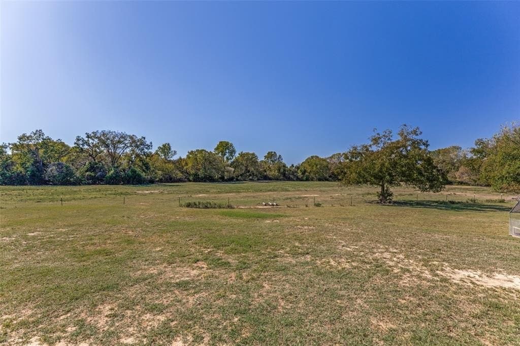 18.76 acres in Wise County - photo 25