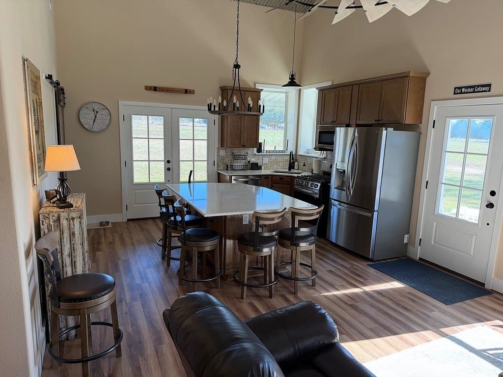 12.62 acres in Colorado County - photo 4