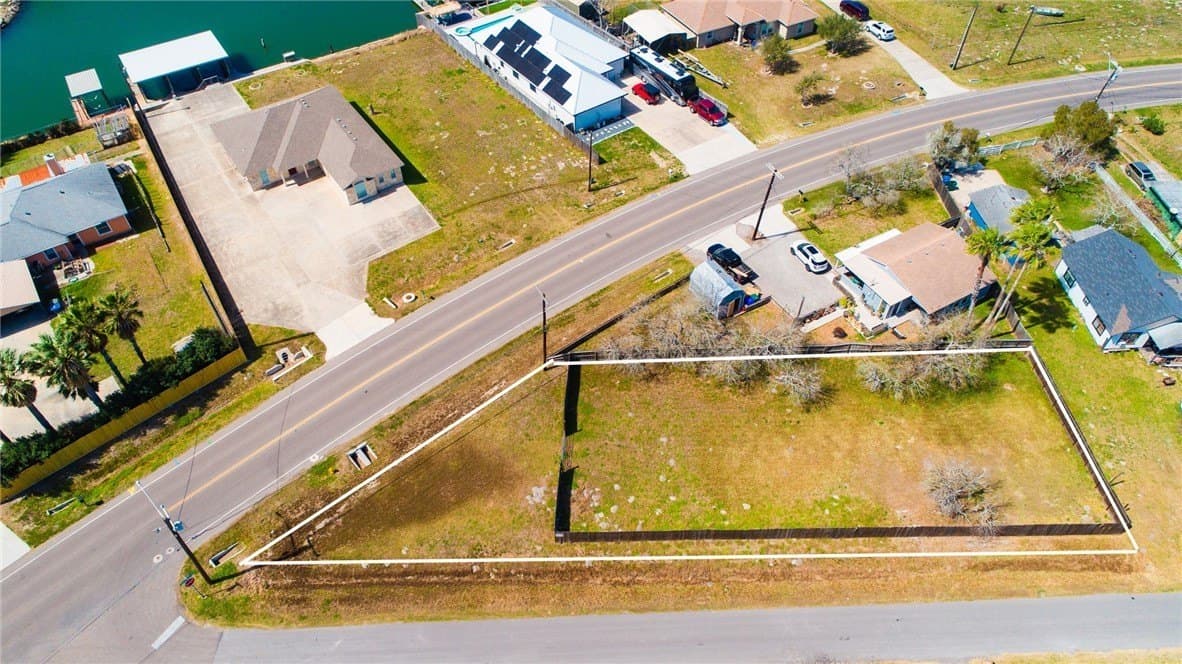 0.29 acres in Nueces County - photo 5