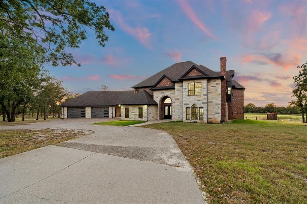 18.36 acres in Erath County - photo 4