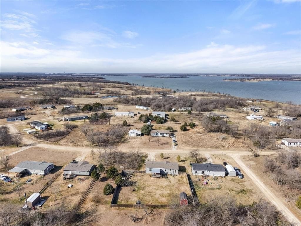 0.34 acres in Navarro County - photo 5