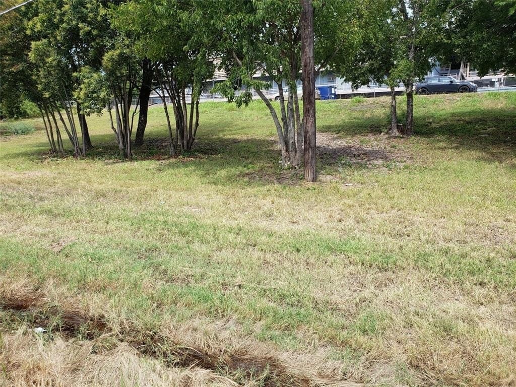 1.39 acres in Tarrant County - photo 28
