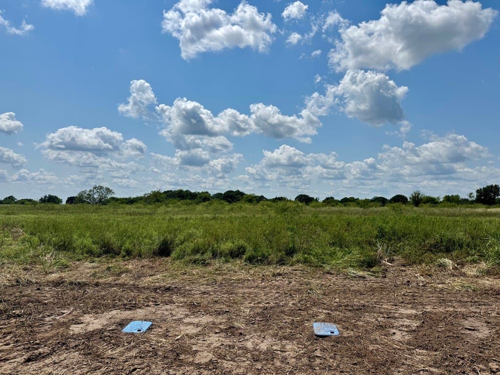 1.89 acres in Kaufman County - photo 4