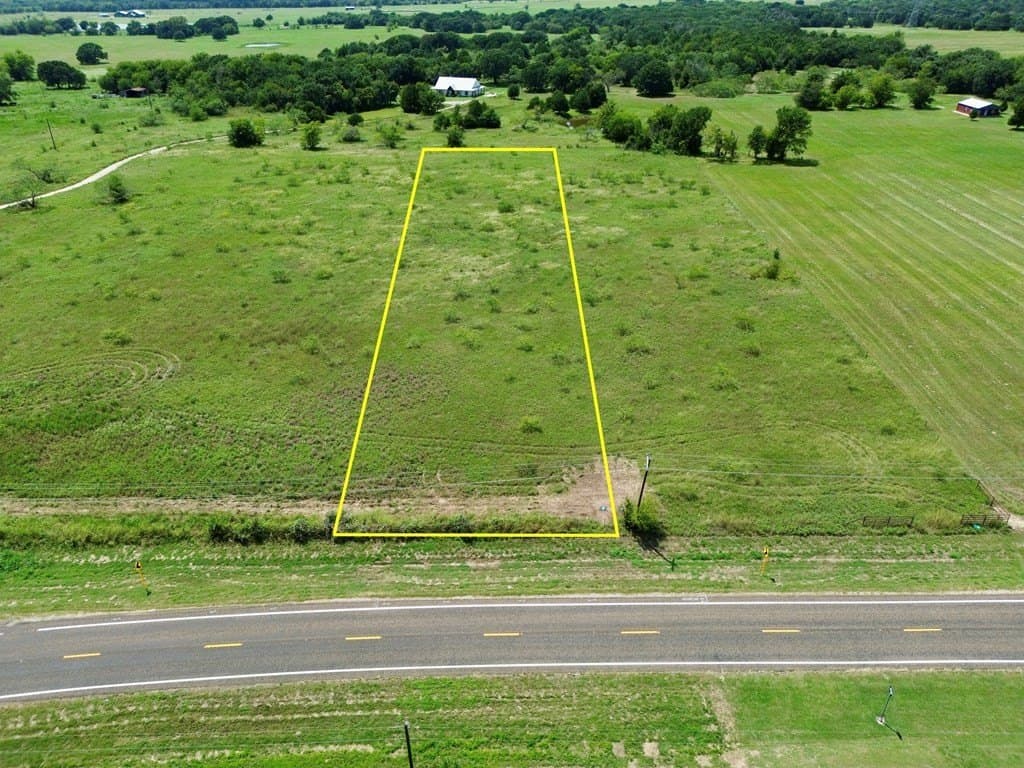 1.89 acres in Kaufman County - photo 2