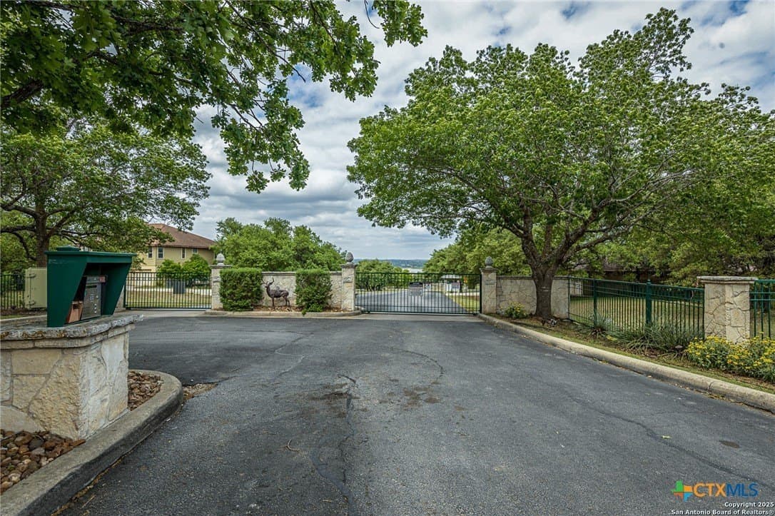 1 acres in Comal County - photo 18
