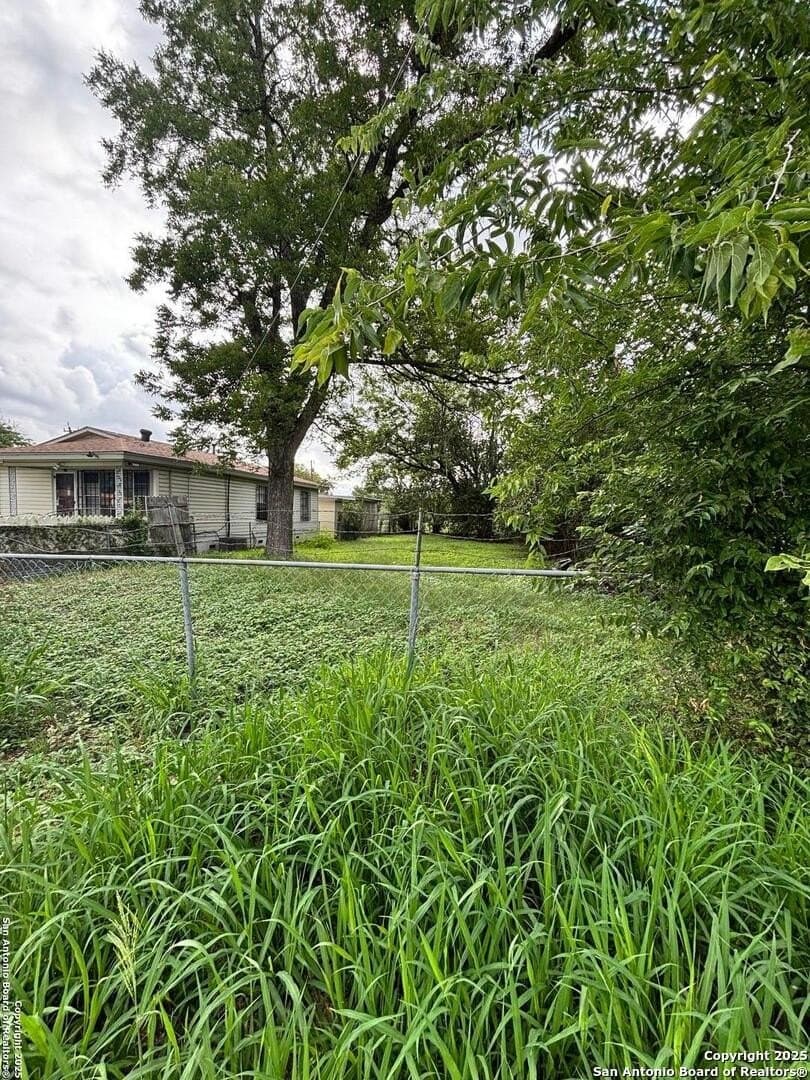 0.11 acres in Bexar County - photo 2