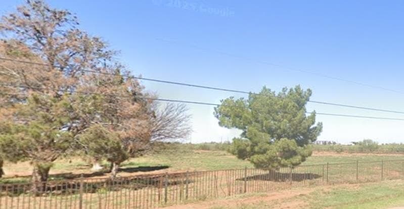 9 acres in Andrews County - photo 4