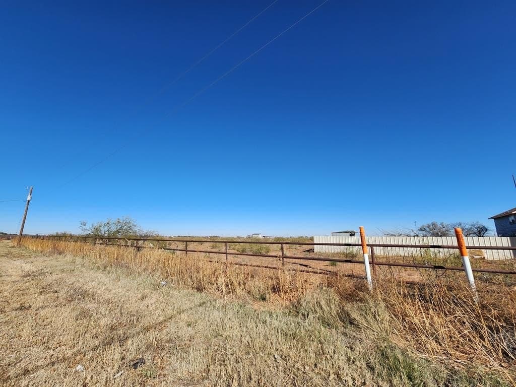 9 acres in Andrews County - photo 3