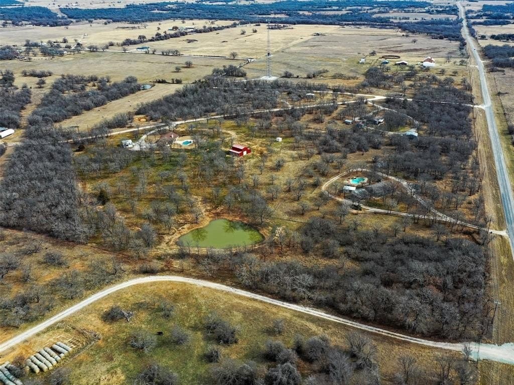 10.66 acres in Wise County - photo 37