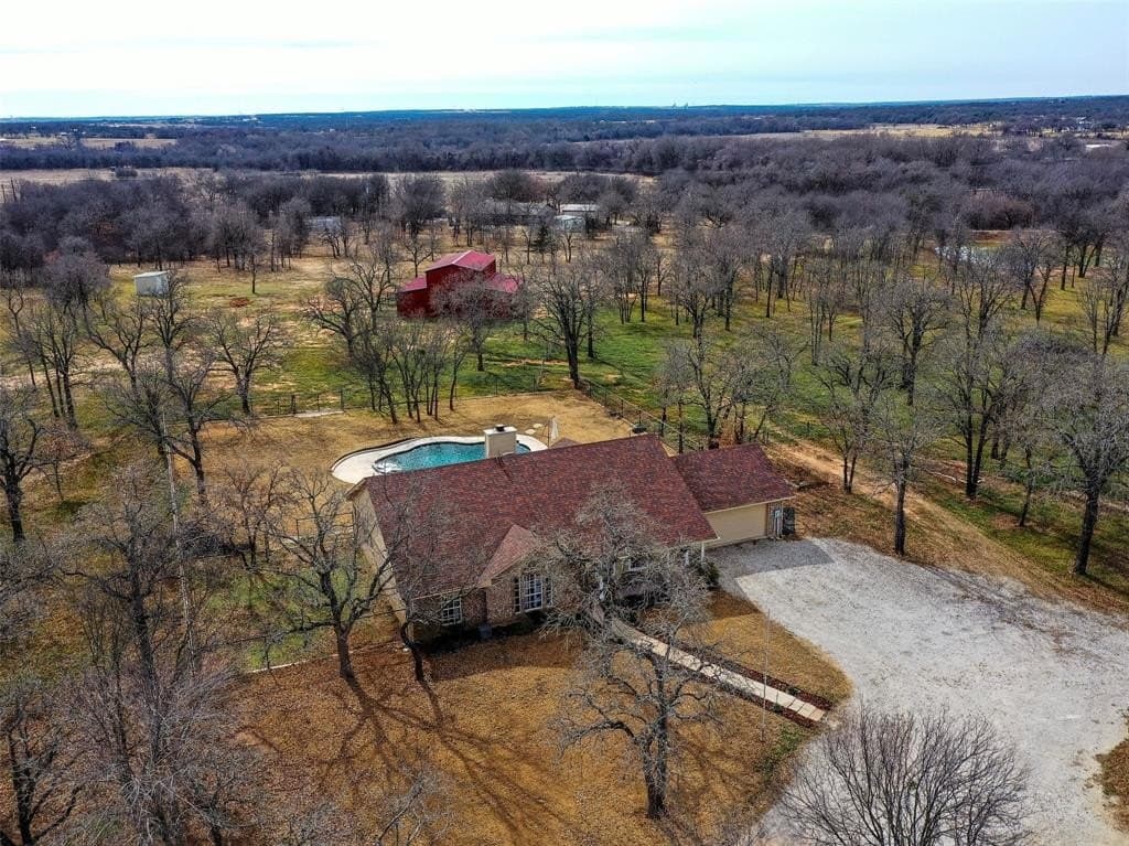 10.66 acres in Wise County - photo 33